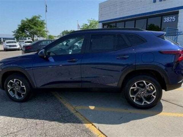 used 2024 Chevrolet Trax car, priced at $20,854