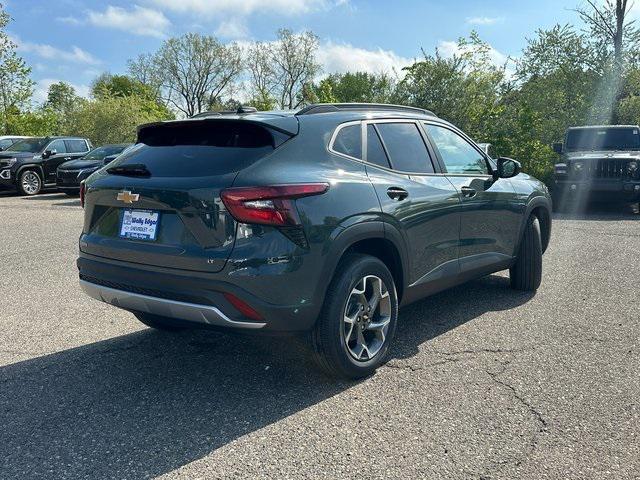 new 2025 Chevrolet Trax car, priced at $22,702