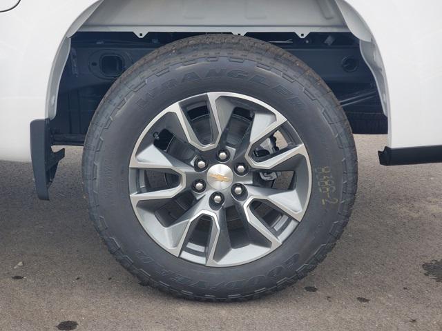 new 2025 Chevrolet Silverado 1500 car, priced at $45,060