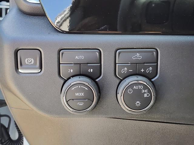 new 2025 Chevrolet Silverado 1500 car, priced at $44,711