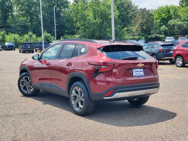 new 2025 Chevrolet Trax car, priced at $22,722