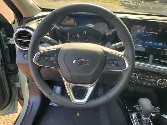 new 2025 Chevrolet Trax car, priced at $24,563