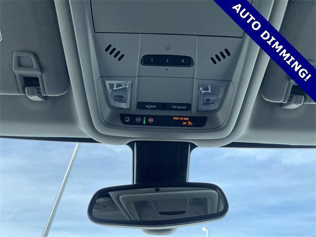 used 2022 Chevrolet Equinox car, priced at $21,931