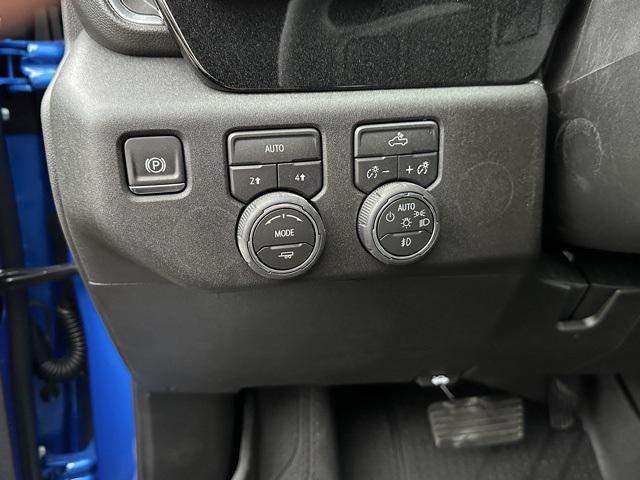 new 2026 Chevrolet Silverado 1500 car, priced at $42,777