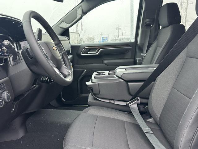 new 2025 Chevrolet Silverado 1500 car, priced at $42,012