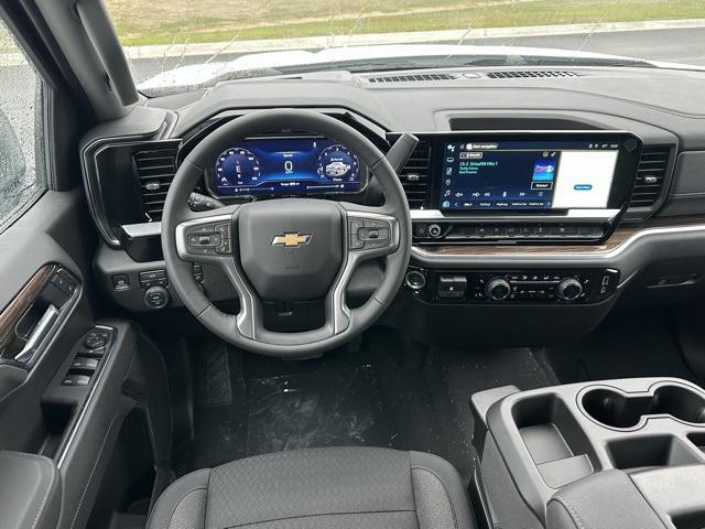 new 2025 Chevrolet Silverado 1500 car, priced at $42,012