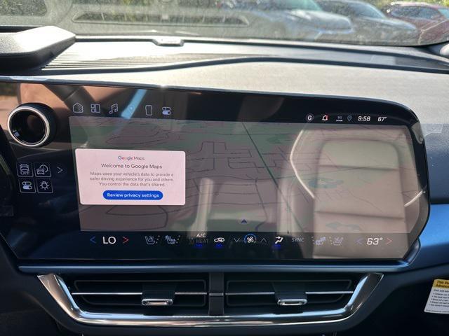 new 2025 Chevrolet Equinox EV car, priced at $46,554
