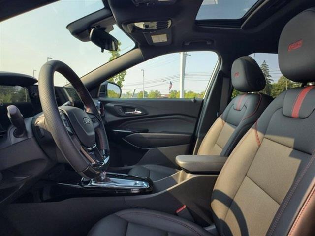 new 2025 Chevrolet Trax car, priced at $25,845