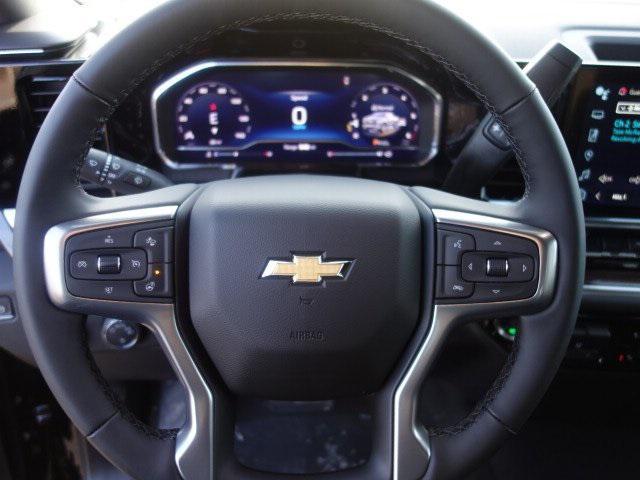 new 2025 Chevrolet Silverado 1500 car, priced at $40,644