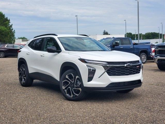 new 2025 Chevrolet Trax car, priced at $25,063