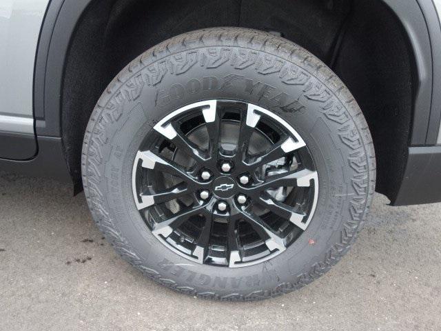 new 2025 Chevrolet Traverse car, priced at $47,319