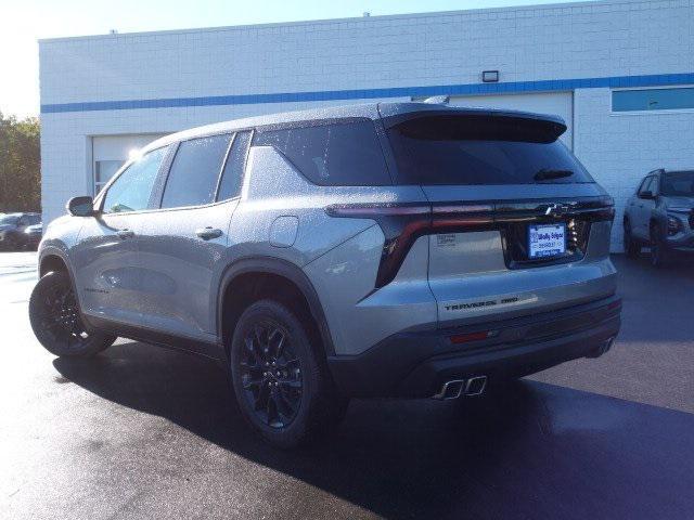 new 2024 Chevrolet Traverse car, priced at $39,262