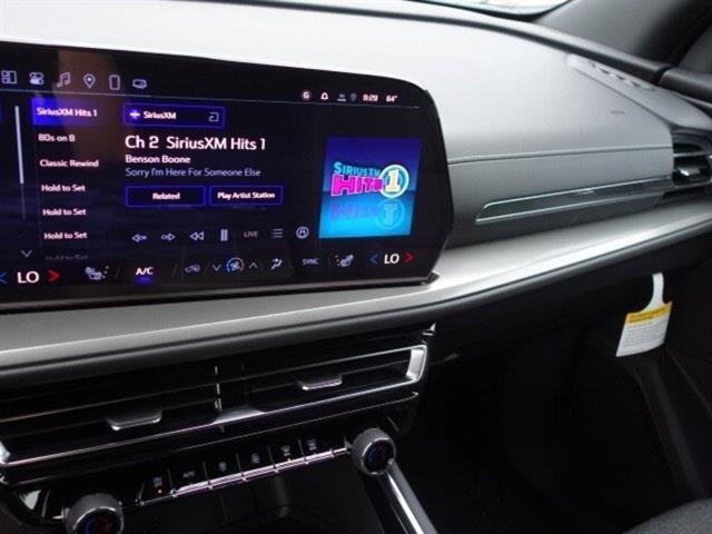 new 2025 Chevrolet Traverse car, priced at $41,066
