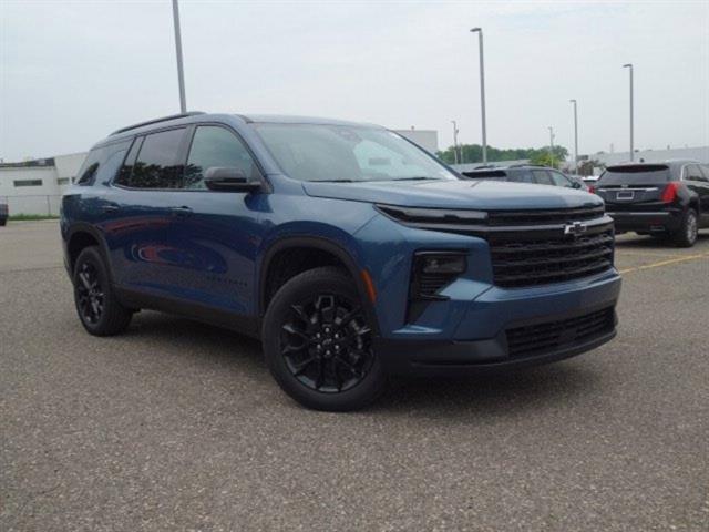 new 2025 Chevrolet Traverse car, priced at $41,066