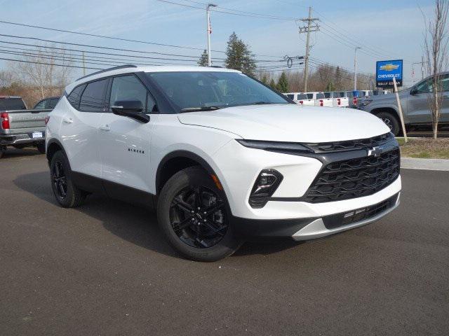 new 2025 Chevrolet Blazer car, priced at $39,907