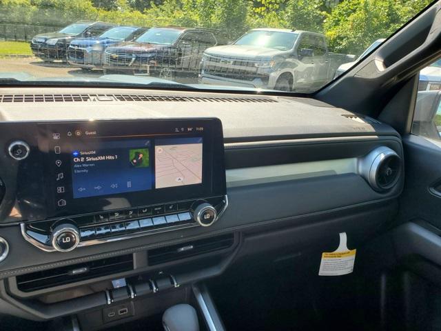 new 2025 Chevrolet Colorado car, priced at $38,647