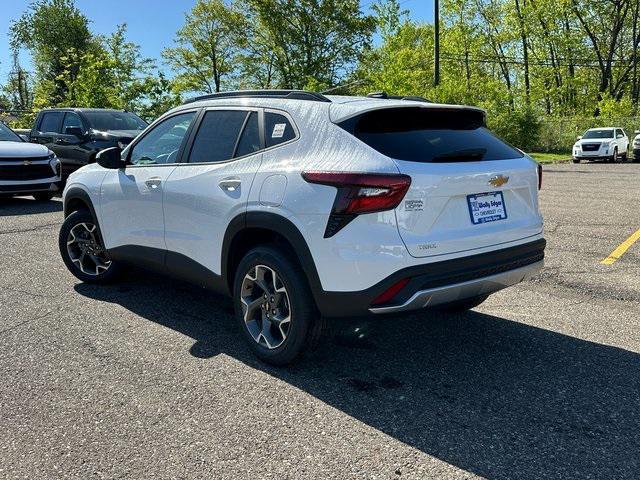 new 2025 Chevrolet Trax car, priced at $22,202