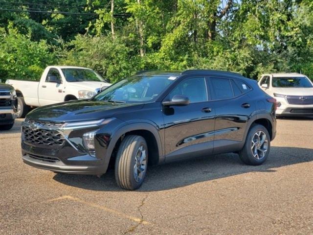 new 2025 Chevrolet Trax car, priced at $23,463
