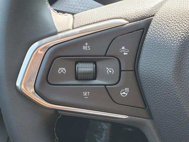new 2025 Chevrolet Trax car, priced at $25,063