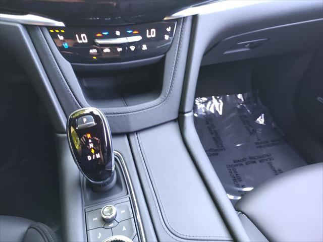 used 2025 Cadillac XT6 car, priced at $61,191