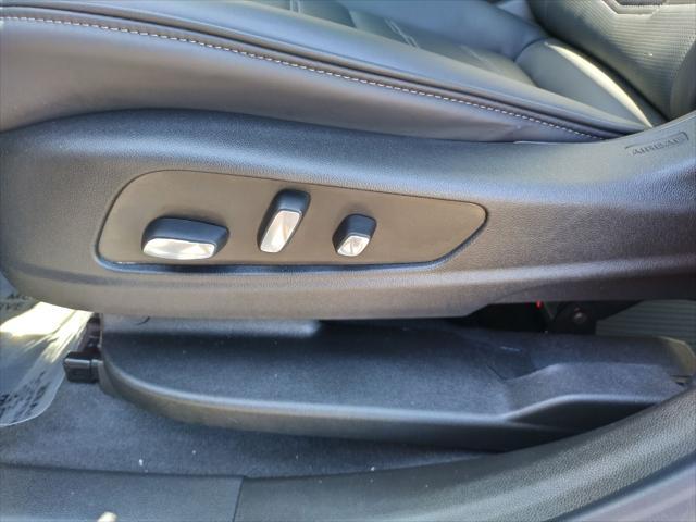 used 2025 Cadillac XT6 car, priced at $61,191