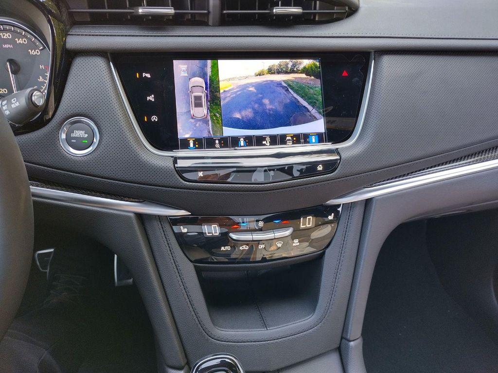 new 2025 Cadillac XT5 car, priced at $64,065