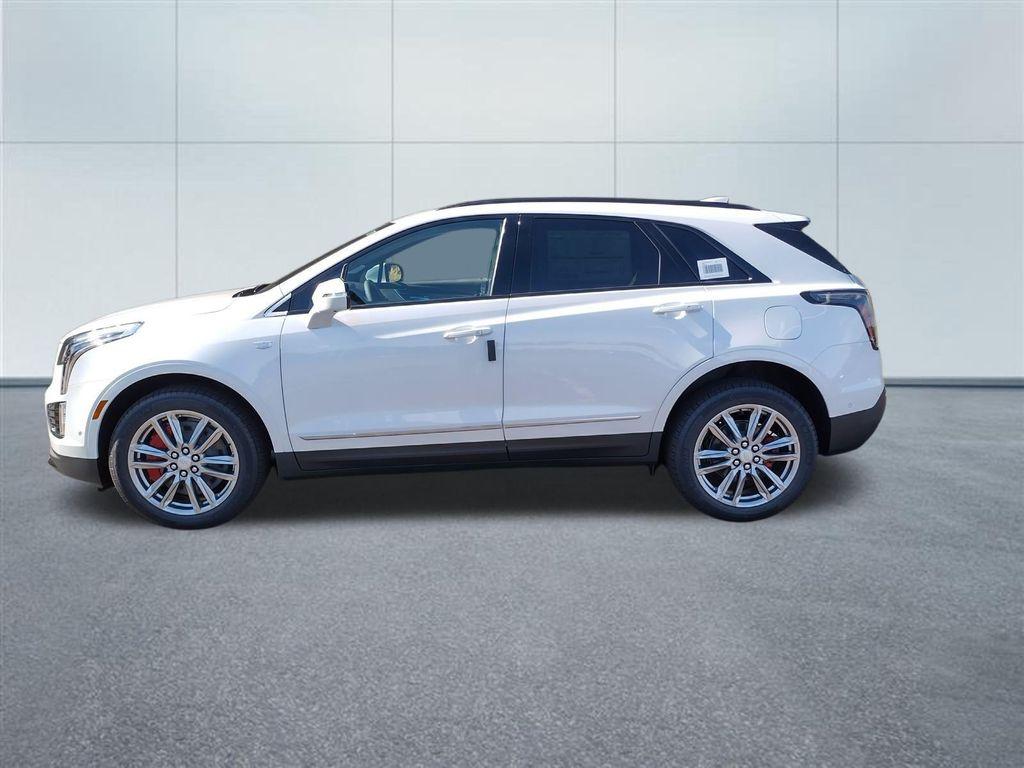 new 2025 Cadillac XT5 car, priced at $64,065