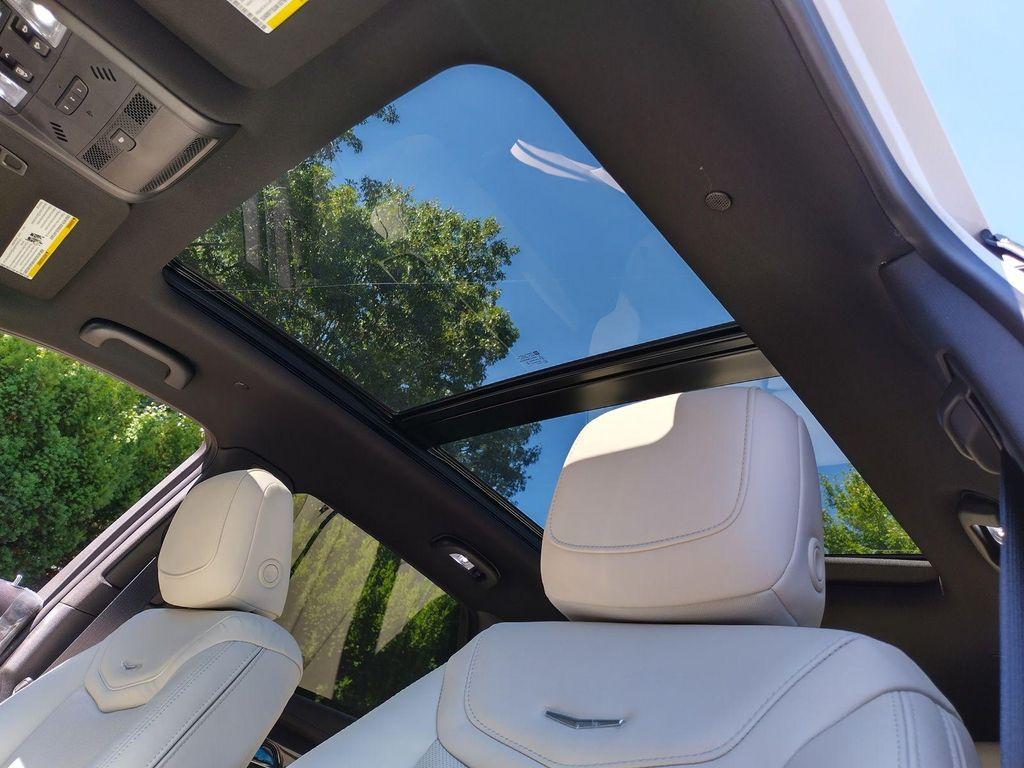 new 2025 Cadillac XT5 car, priced at $64,065
