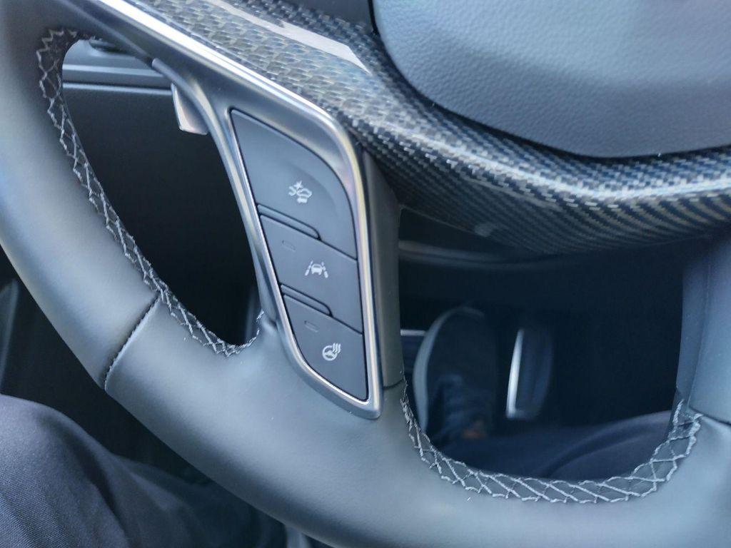 new 2025 Cadillac XT5 car, priced at $64,065