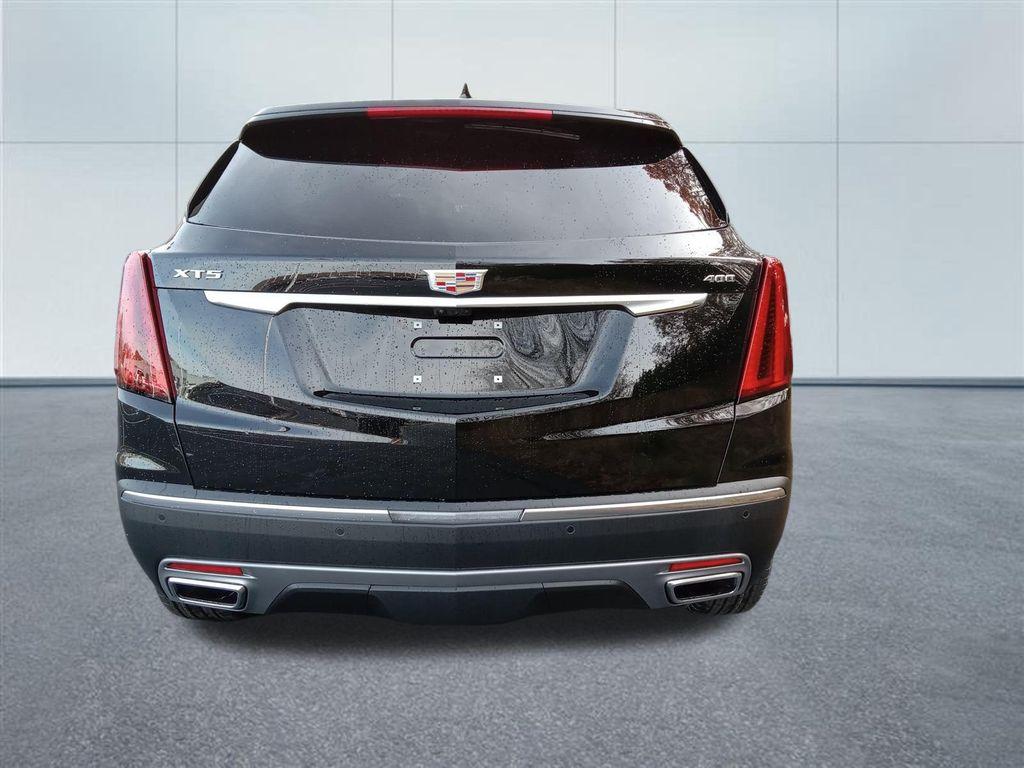 new 2026 Cadillac XT5 car, priced at $59,095