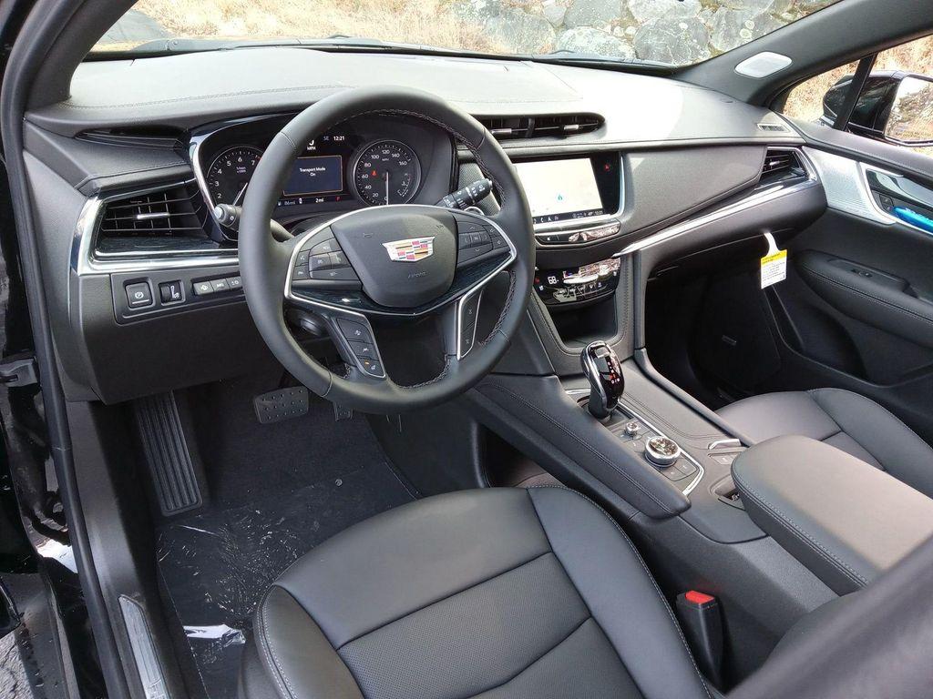 new 2026 Cadillac XT5 car, priced at $59,095