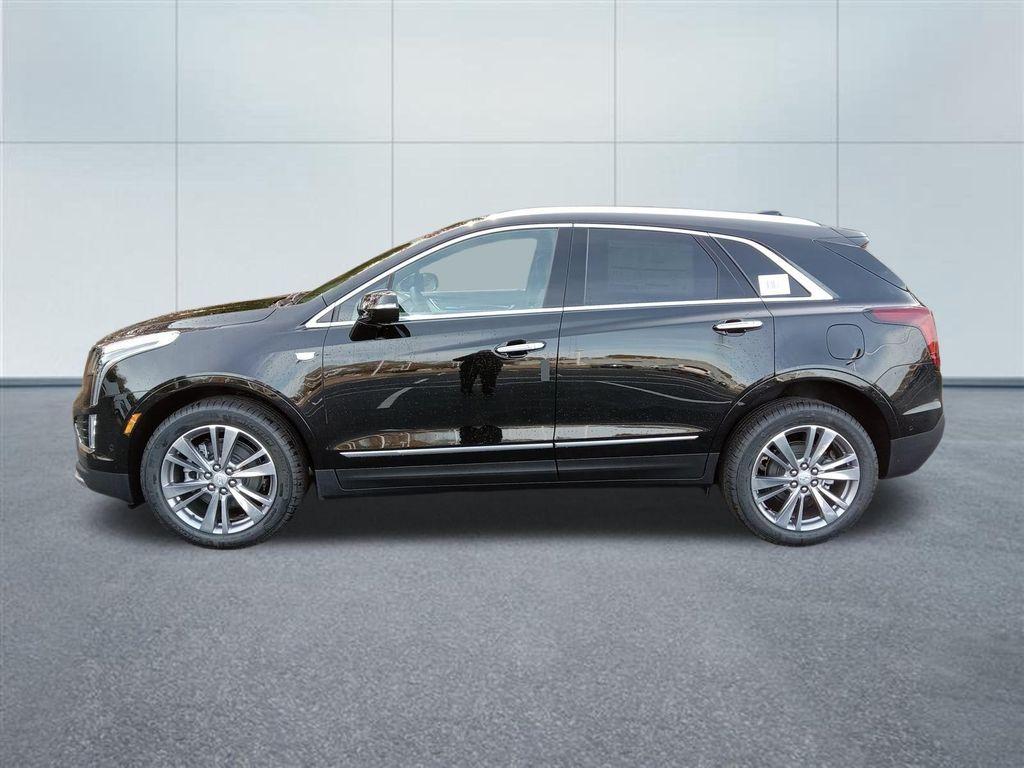 new 2026 Cadillac XT5 car, priced at $59,095