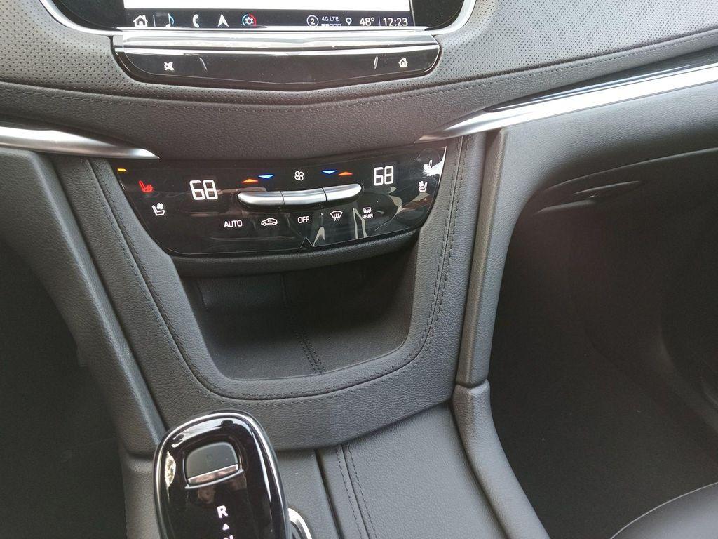 new 2026 Cadillac XT5 car, priced at $59,095