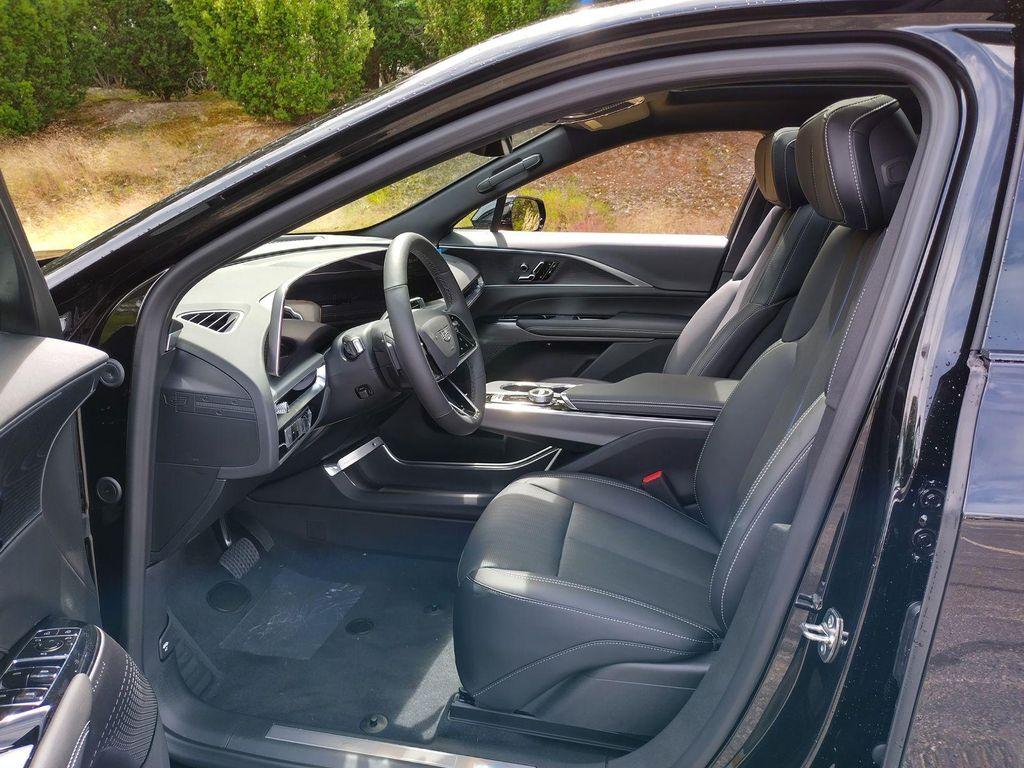 new 2025 Cadillac LYRIQ car, priced at $64,715