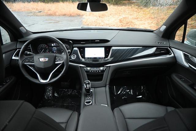 new 2024 Cadillac XT6 car