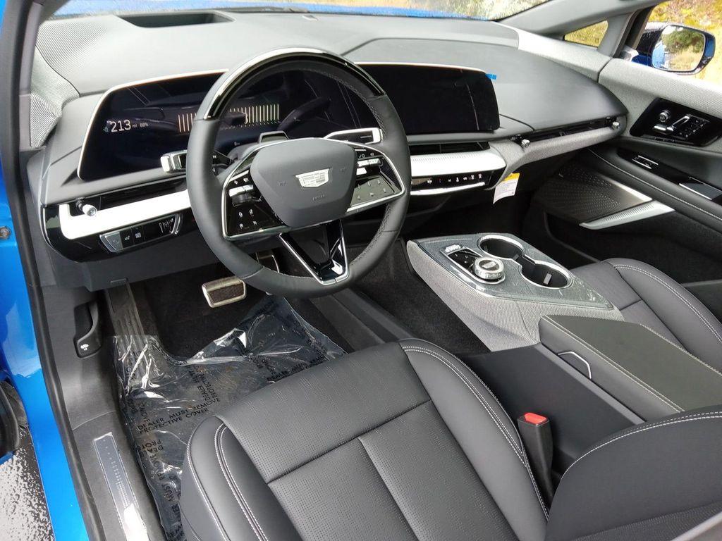 new 2025 Cadillac OPTIQ car, priced at $64,464
