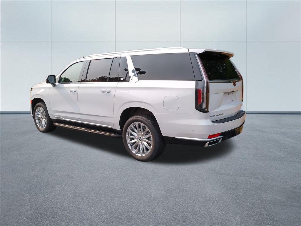 used 2024 Cadillac Escalade ESV car, priced at $88,656