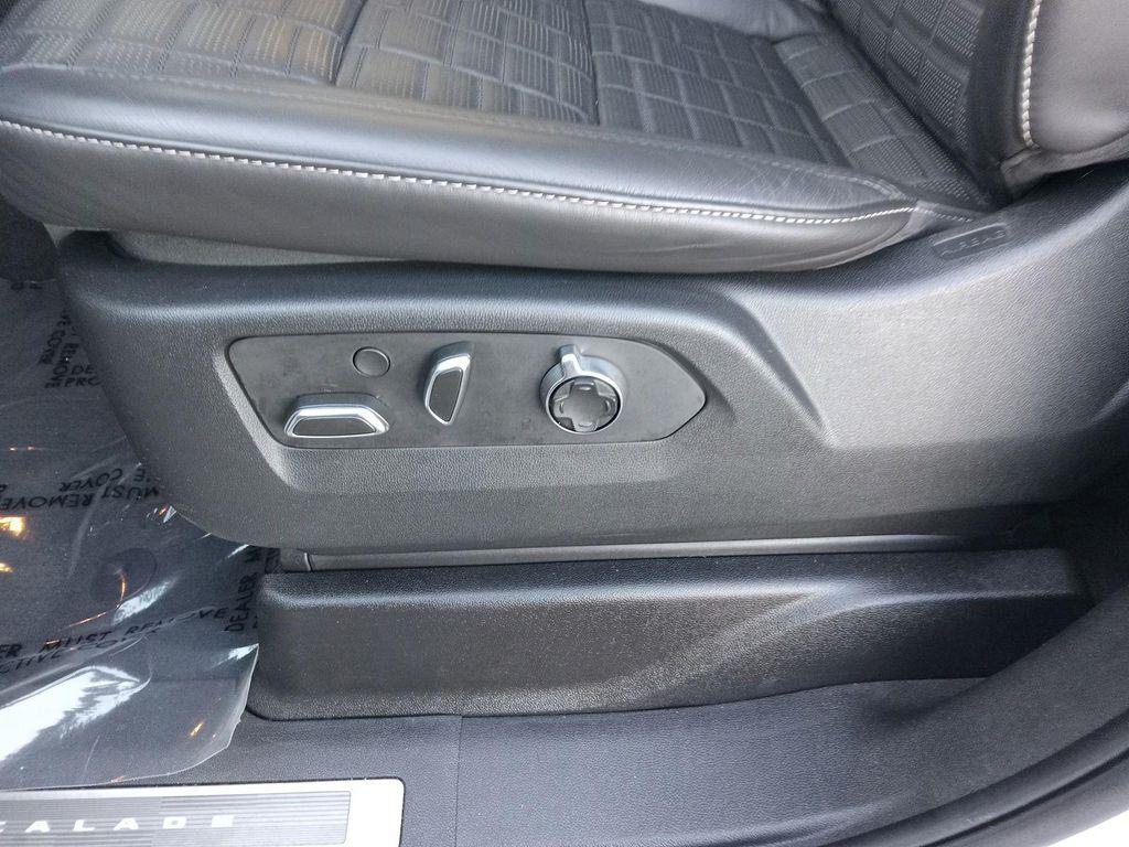 used 2022 Cadillac Escalade car, priced at $68,900