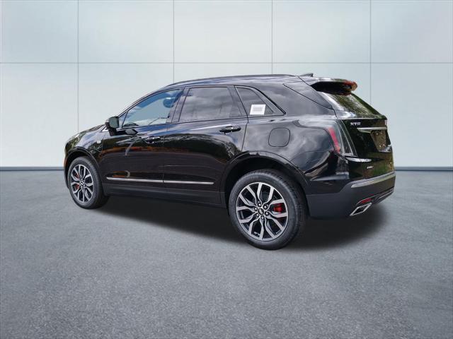 new 2025 Cadillac XT5 car
