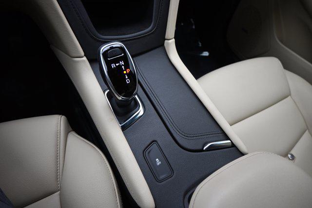 used 2019 Cadillac XT5 car, priced at $15,988