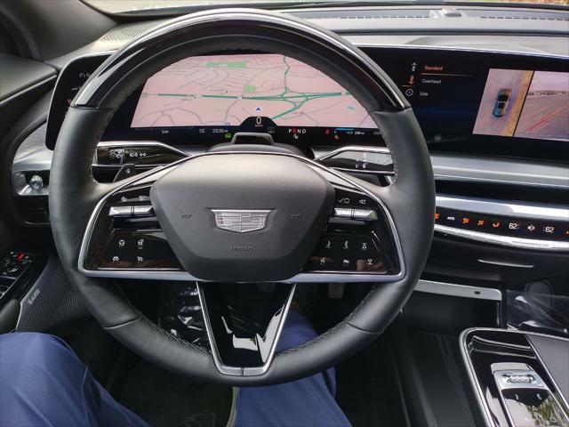 new 2024 Cadillac LYRIQ car