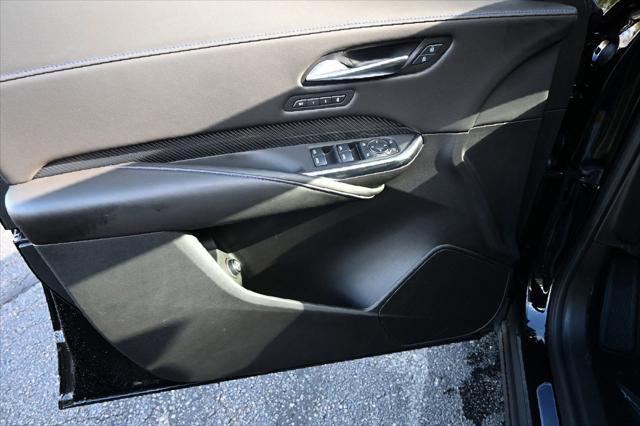 new 2025 Cadillac XT4 car