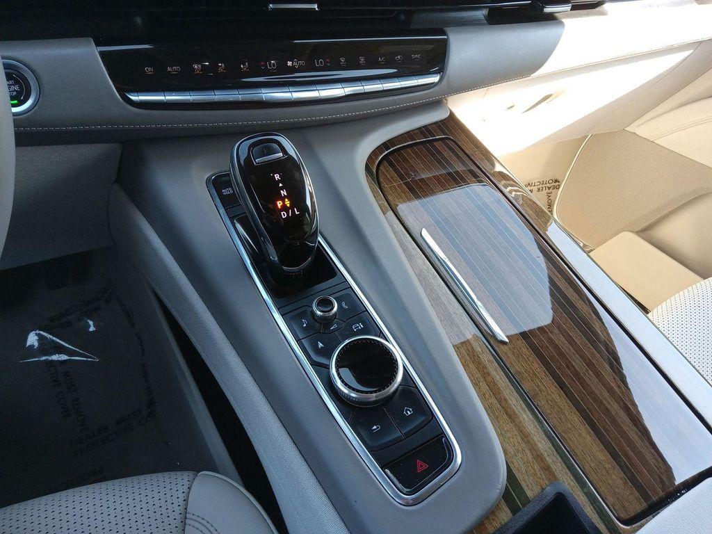 used 2022 Cadillac Escalade ESV car, priced at $69,850