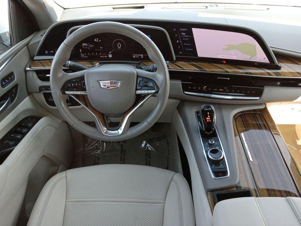 used 2022 Cadillac Escalade ESV car, priced at $69,850