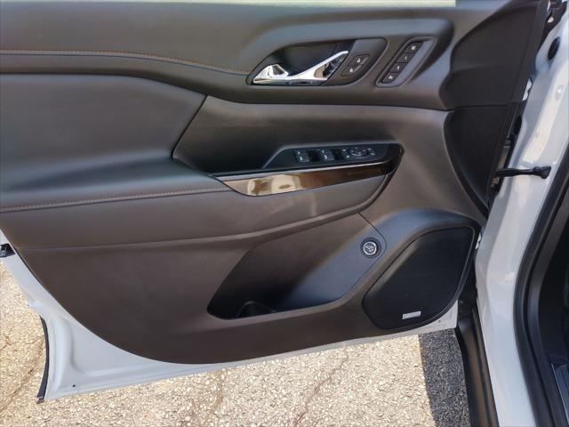 used 2023 GMC Acadia car, priced at $38,989