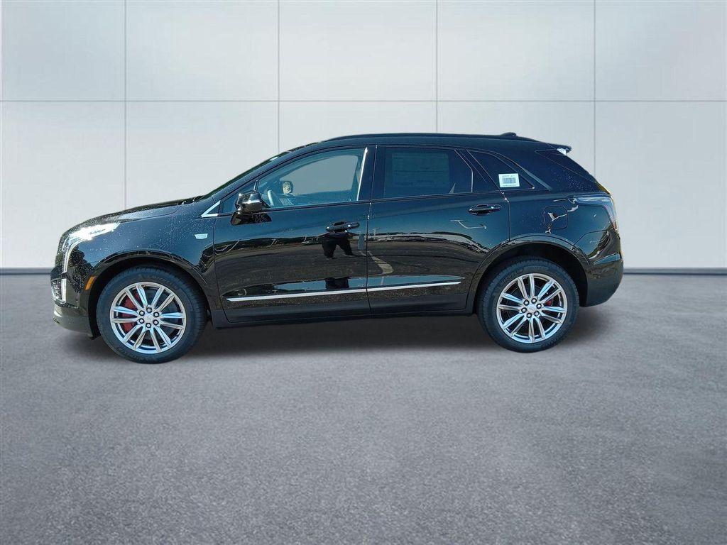 new 2025 Cadillac XT5 car, priced at $62,890