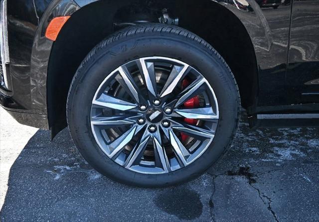 used 2024 Cadillac Escalade ESV car, priced at $114,999