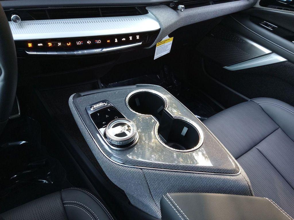 used 2025 Cadillac OPTIQ car, priced at $45,989
