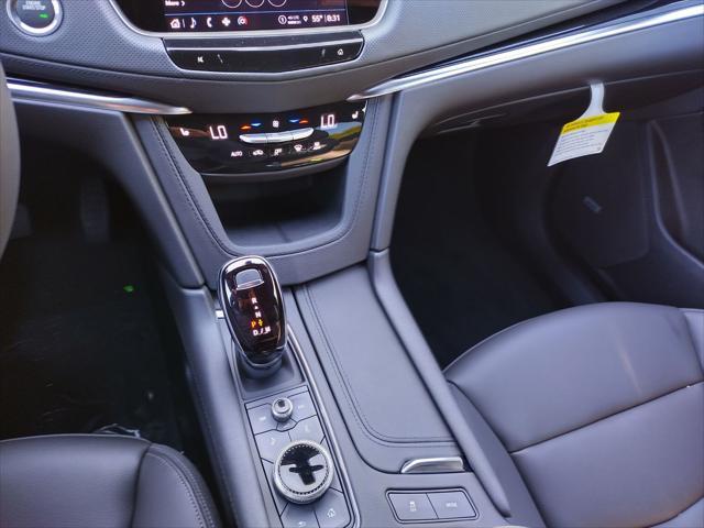 new 2025 Cadillac XT6 car