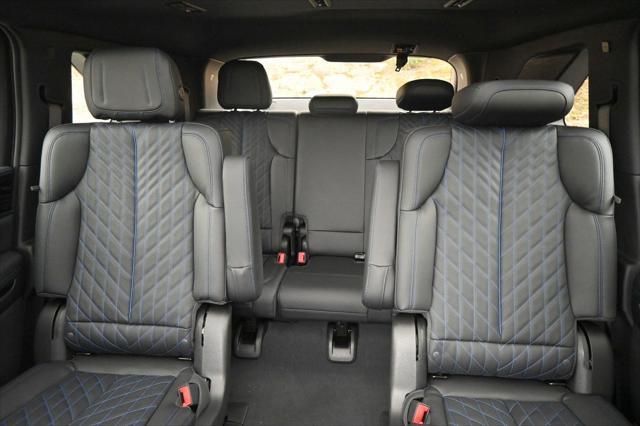 new 2025 Cadillac Escalade car